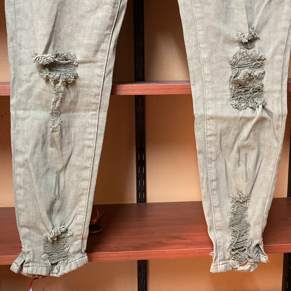 VIP Jeans - Picture 6 of 10